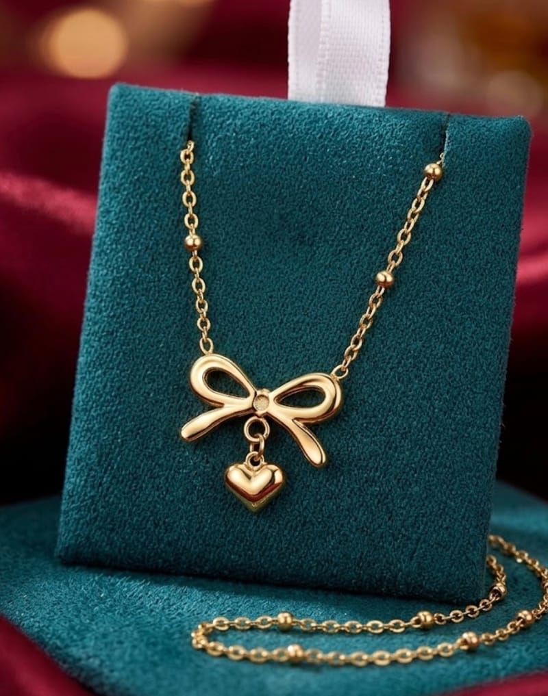 Bow with Love Chain