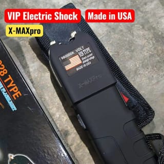928 Type Heavy Duty Stun Gun with LED Flashlight 2