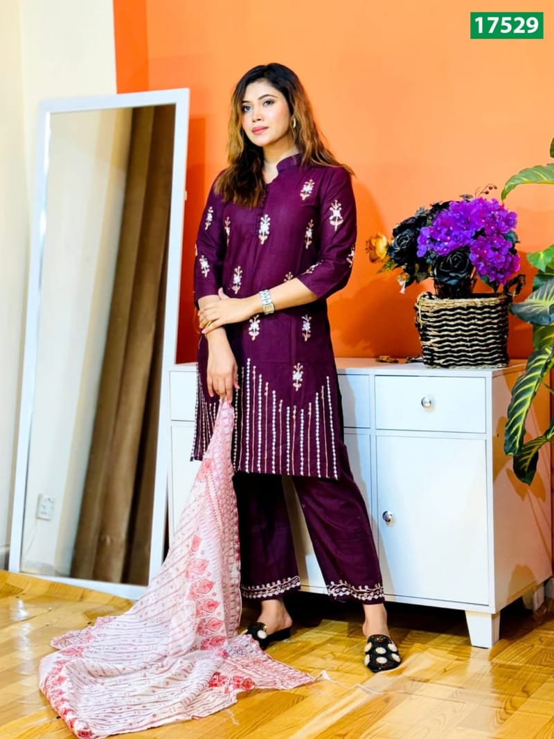 স্লাব কটন আরামদায়ক এমব্রয়ডারি থ্রি-পিস – SPOB-17529