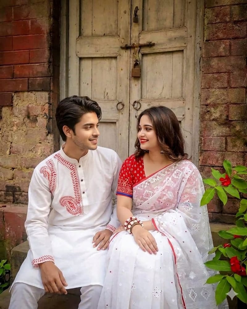 প্রিমিয়াম ম্যাচিং কাপল সেট