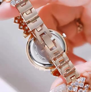 Ladis Watch with brace light 2