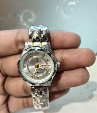 BINBOND Top Brand Luxury Fashion Business Womens Watches 30M Week Date Clock Sport Quartz Womens Wristwatch 2