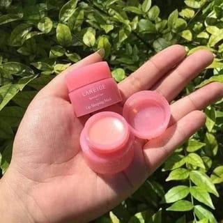 Lip balm in pink jar 2