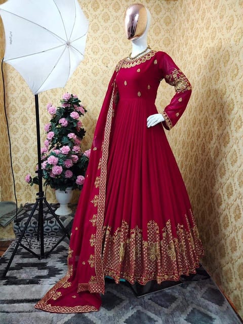 রেডিমেড জর্জেট এমব্রয়ডারি পার্টি ড্রেস