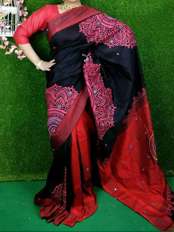হ্যান্ডপ্রিন্ট হাফসিল্ক শাড়ী