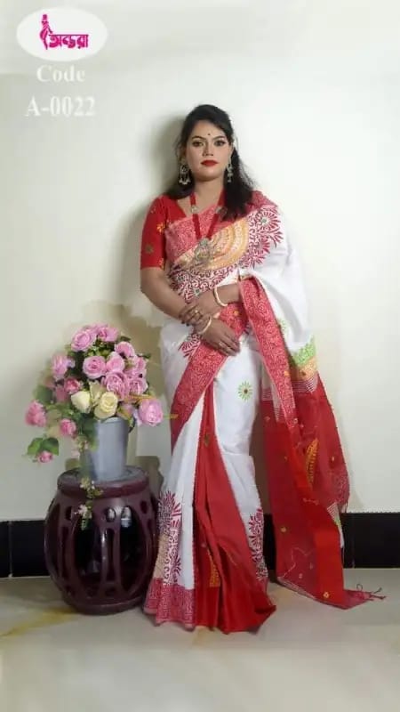 হ্যান্ডপ্রিন্ট হাফসিল্ক শাড়ী