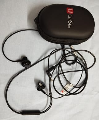 UiiSii HM12 Wired In-Ear Deep Bass Earphone 2