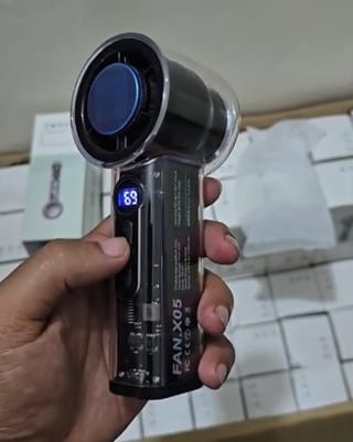 X05 Handheld High-Speed Cooling Fan 3000mAh Rechargeable Battery 2