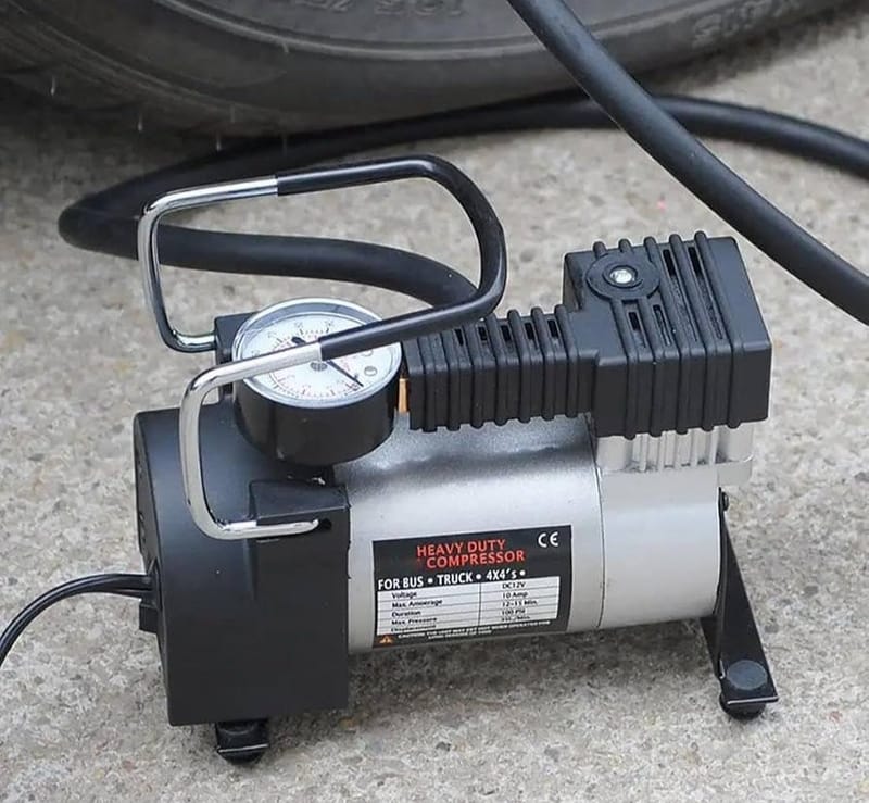 Car Air Compressor মাঝারি সাইজের এয়ার পাম্প