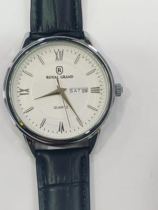 Royal Grand 5527M Leather Strap Classic Quartz Watch 1