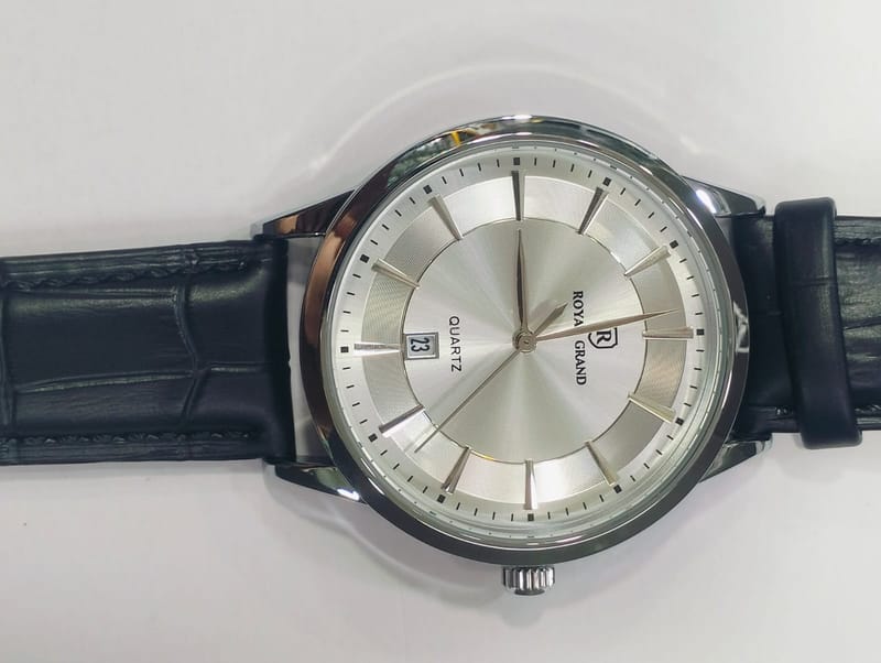 Royal Grand 5543M Leather Strap Classic Quartz Watch
