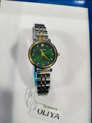 OLIYA 5209 Stylish Women's Analog Watch – Multiple Colors 2