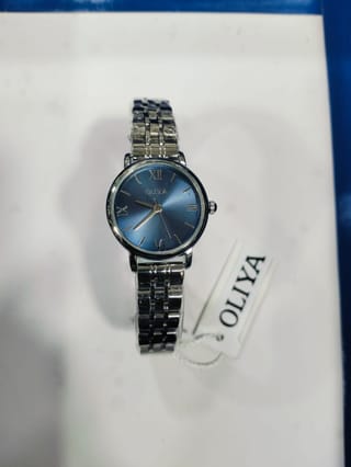OLIYA 5209 Stylish Women's Analog Watch – Multiple Colors 5