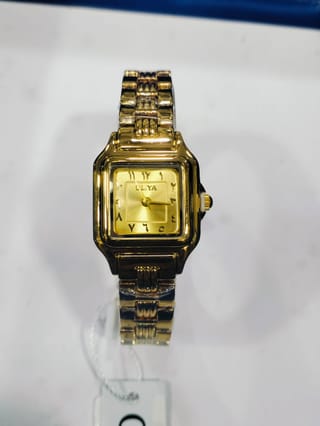 OLIYA 6896  Women's Square Dial Analog Watch – Elegant Metal Bracelet Collection 3