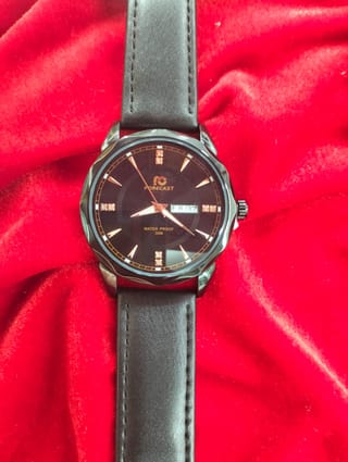 FORECAST 1958 Men's Analog Watch – Silver Dial with Black Strap & Day-Date Display 3